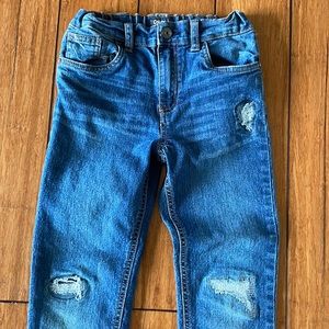 Oshkosh size 8 distressed jeans great condition!